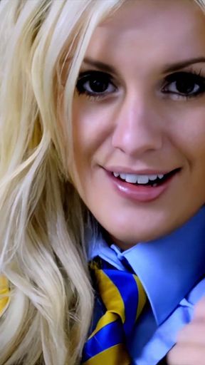 Lollytasic Featuring Amy Green