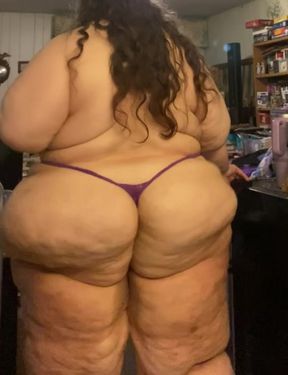 Twerking in my new thong