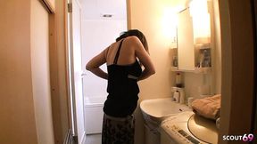 Old Japanese SEASONED BEAUTY seduces and gets creampied on smartphone POV