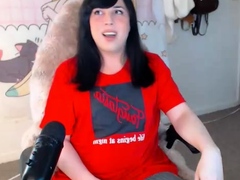 Shemale tranny enjoying solo masturbation