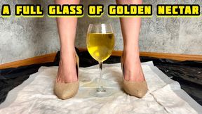 GOLDEN HAIRY PUSSY FILLS A GLASS TO THE BRIM WITH GOLDEN NECTAR 1080 ENG SUB