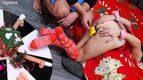 Petite girlfriend′s Naughty😈 Experiment  XMas Gifts