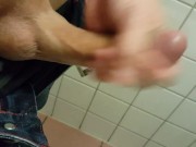 Quick Cum in Public