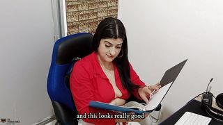 Beautiful lesbian boss licks her employee&#039;s pussy - Porn in Spanish