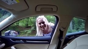 Jasmin Rouge - German outdoor pissing