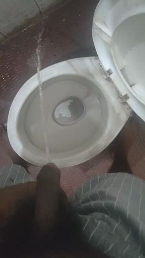 Solo golden shower fetish play in bathroom