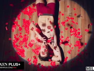 MILFY Wicked Buxom Mamma Gigi Dior Devours Tutor's Hard Ramrod