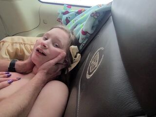 Astonishing car sex, bj, pink vagina, cum on face!