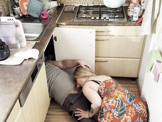 The Plumber Too Performs Maintenance on the Hawt Blond Wife During the time that Her Spouse Is at Work
