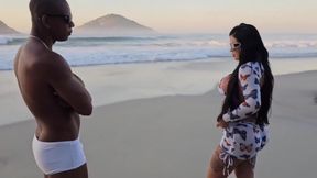 Pamela Makeup Morena Gostosa Estava Perdida Na Praia De Nud