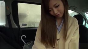 Horny J-Aryan Babe, 18 and rarin', Gets Her Mouth Full in Parking Lot