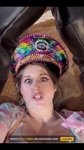 Buy More Corn From Suzy Wylde!