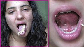 PENELOPE | SEXY_EATING TONGUE CHEWED_FOOD MOUTH SPIT_FOOD DIRTY_TALK JOI_WITH GIRL COMMENTARY (ITALIAN LENGUAGE)