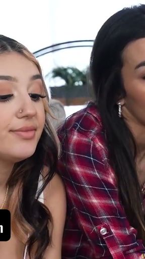 Curious Step Daughters Violet Gems and Sawyer Cassidy Fuck Their Step Dads - DaughterSwap   Clip 1