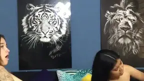 Trio of friends share steamy orgasms in homemade vid