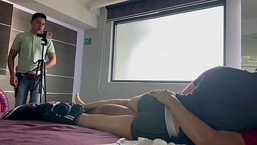 El Doc nos da las nalgas después de la consulta