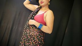 Sautele dever ne bahane se me ghar me ghus kar choda