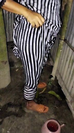 Outdoor with My Horney Sexy Girlfriend Enjoying Hard Fucking