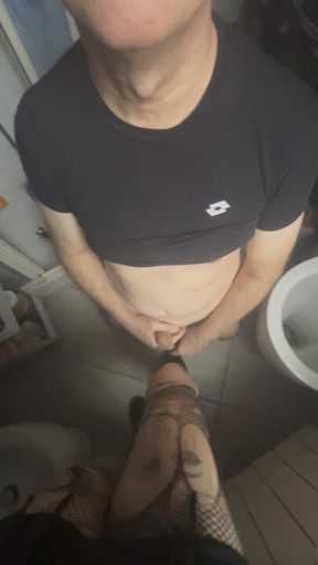 Ballbasting e Trampling sul cazzo😈Ballbasting and cock Trampling😈