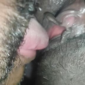 Mallu kerla girl fingering and Using his face and making him eat my pussy