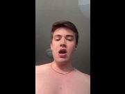 I shoot my cum and EAT it