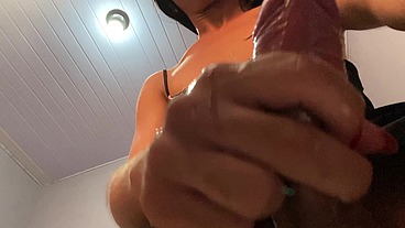 After a hot online chat, I cum! But my hands were smooth and slipped.. sorry