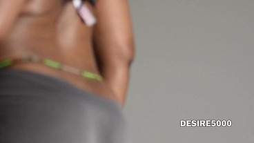 Joi sexy black woman in spandex