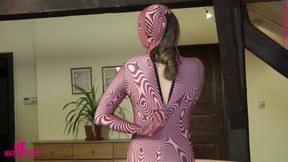 Zentai strip of Anna