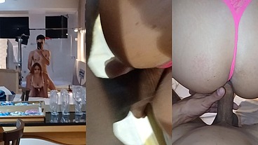 Amante novinho me comeu de frente pro espelho no motel e ainda gravou pra mostrar pro corno o que fez comigo!