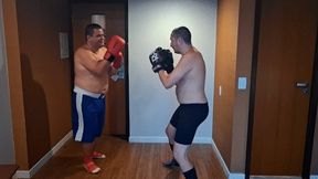 Heavyhitterboxer vs Jobber – 3 rounds of gutpunching, who will fall first?