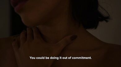 Te gusta mirarme, pero no me ves de verdad.