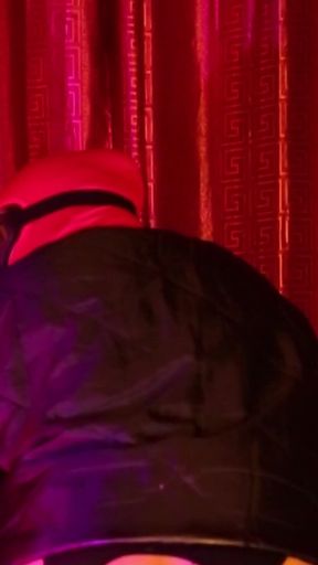 Dildo Riding, Bouncing and Twerking 1