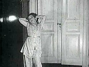 Retro Porn Archive Video: Femmes seules 1950's 15
