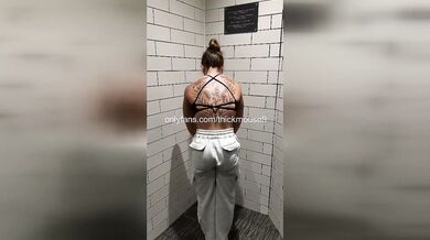 TikTok star’s virgin stepdad’s gloryhole wrecked live on stream