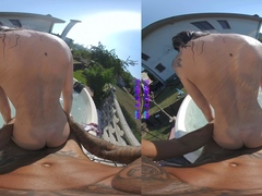 PURITYVR Orgasm in the jacuzzi with Dahlia