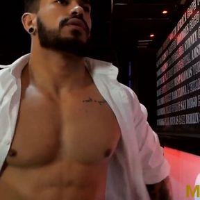 MENATPLAY Suited Hector De Silva Anal Breeds Pietro Duarte