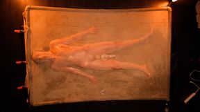 Rosie Lynn in vacbed