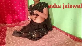 इंडियन भाभी की ब्लैक साड़ी में जोर से चुदाया