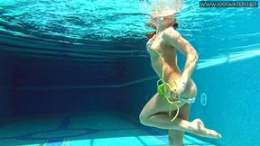 In the water Russian woman Nicole finds her rhythm