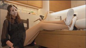 Stella Walking And Dancing In Ballet Shoes 1