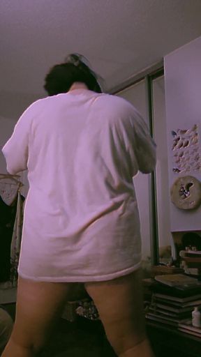 Shaking My Big Ass to Music