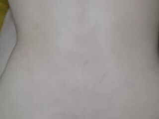 le meto toda mi verga a mi hijstra y me le corro dentro de su coño