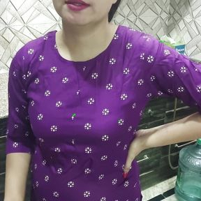 Indian Bhabhi Ko Kitchen Pe Devar Ne Pelke Chuda, Indian Big Boobs Bhabhi Sex Affairs In Kitchen, Indian Bhabhi Ki Chudai