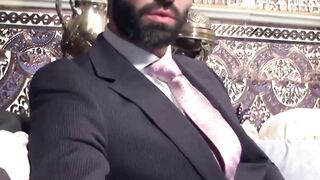 Executive hunk Kayden Gray deepthroated before doggystyle