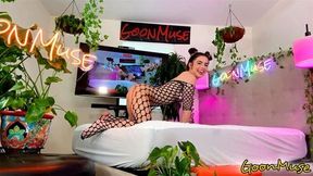 Pretty Babe Chanel Camryn Is Hungry For Wild Dick