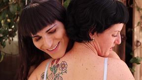 fucking my step sister in the garden until she squirts like a fire hydrant - full scene