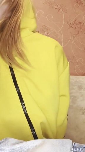 Food Delivery Girl Apologizes for Long Delivery with Blowjob and Hard Doggystyle Fuck