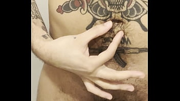 Mais que voil&agrave_ sur mon bas ventre..?