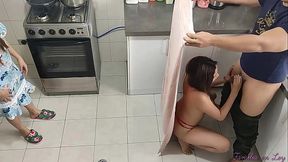 Me Follo a mi Cu&ntilde_ada perra al Frente de mi Novia