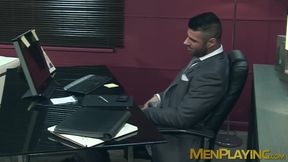 Hunky Alex Marte doggy styled the muscled ass of hottie Pablo Nunez